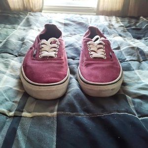 Burgandy/Maroon Vans Classics sz 10